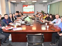 17live
召开新一届本科教学督导团会议