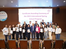 17live
2025学年国际春令营项目成功举办