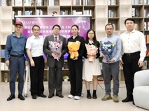 17live
“新闻发布医席谈”访谈朱卫国教授团队